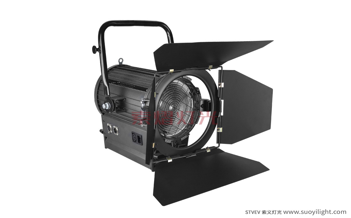 Iceland100W LED Video Film Zoom Fresnel Light